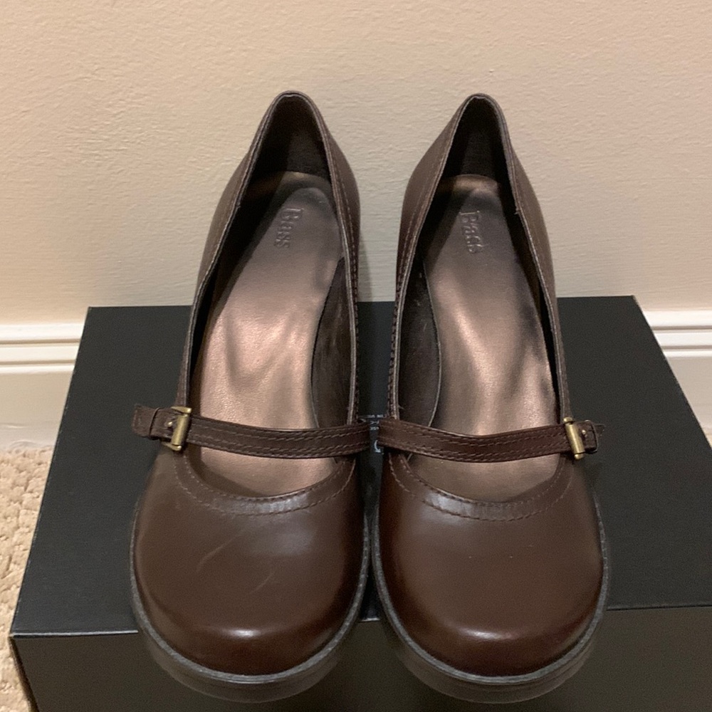 Bass Brown Neptune Heels